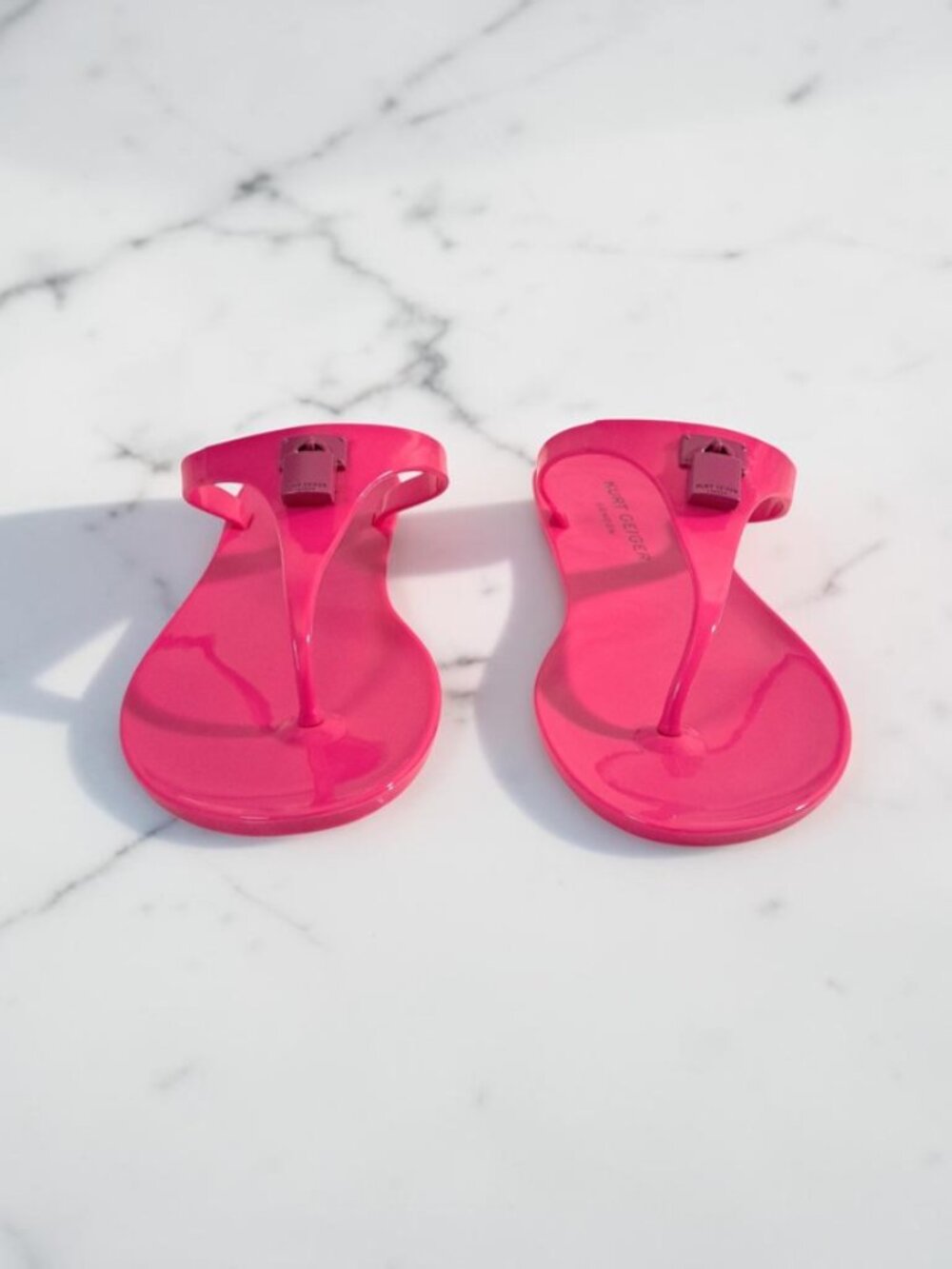 Kurt Geiger Size 8 London Brixton Jelly Flip Flop Sandals Fuchsia Pink NIB